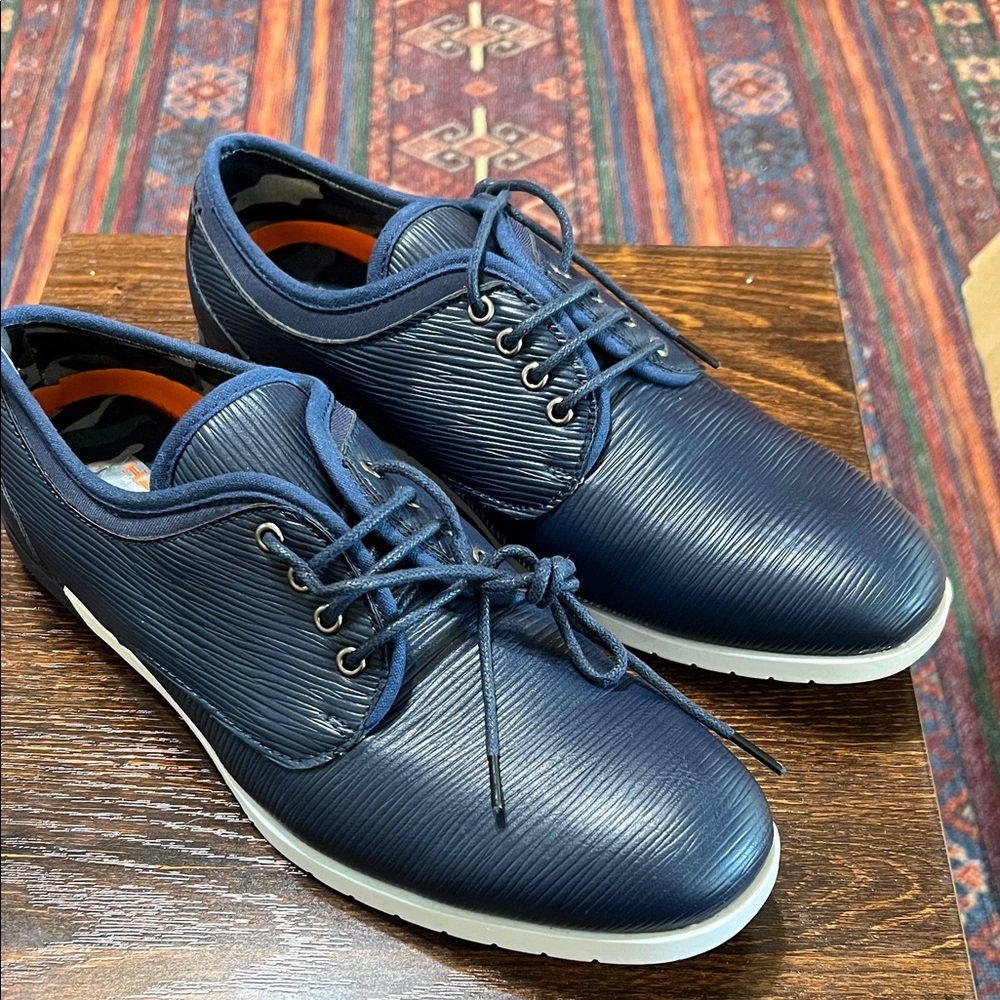 Hawke & Co Navy Textured Oxfords